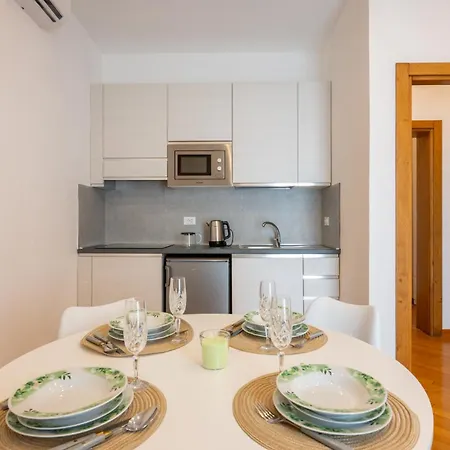 Rentwin-little Bright Home-pisa Airport